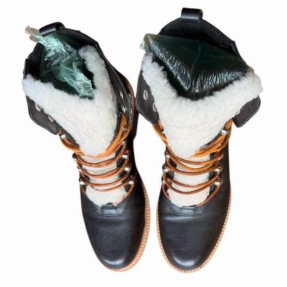 The Marc Fisher Women's Izzie Lugsole Ankle Boot - Picture 4 of 10